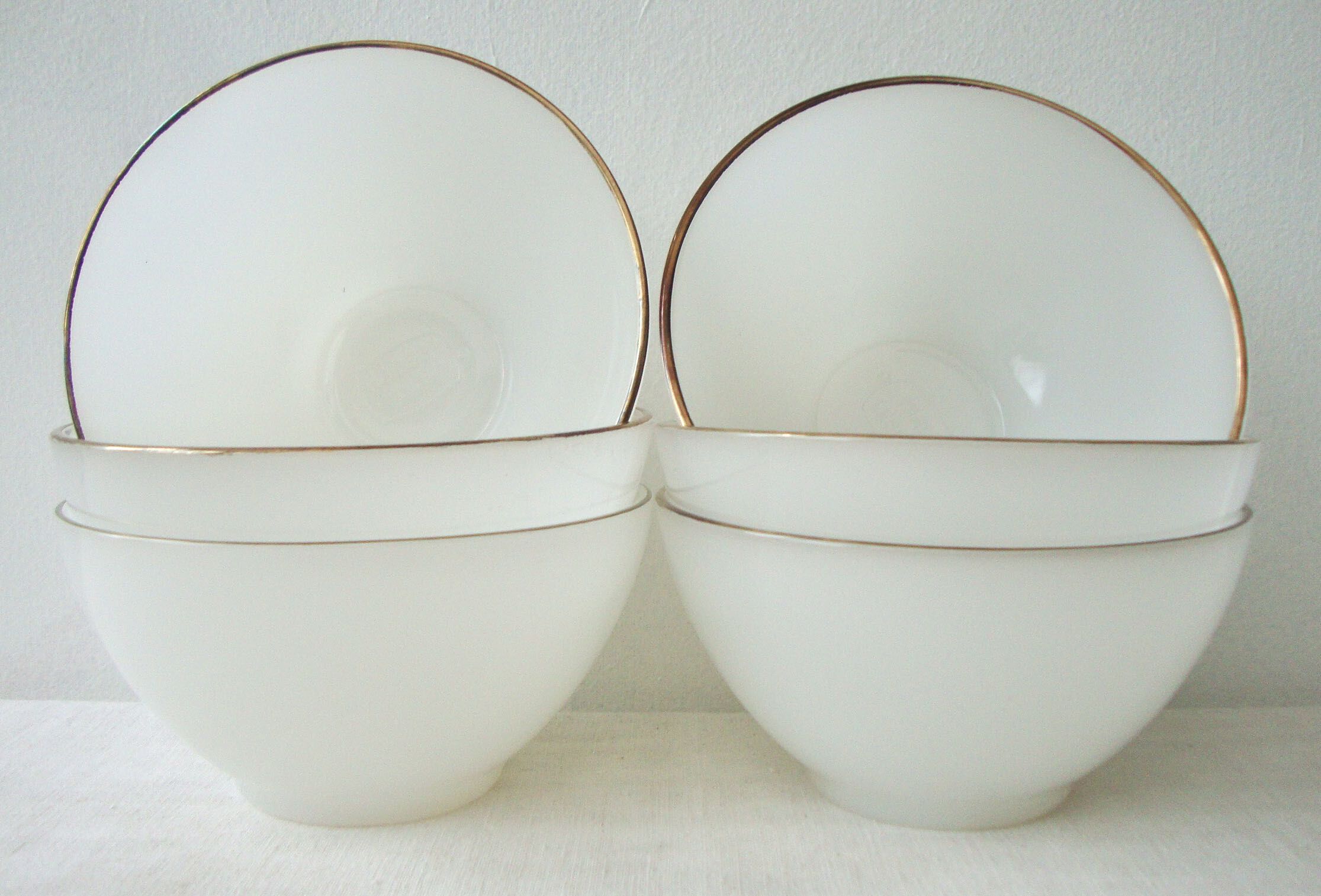 6 vintage 70s bowls
