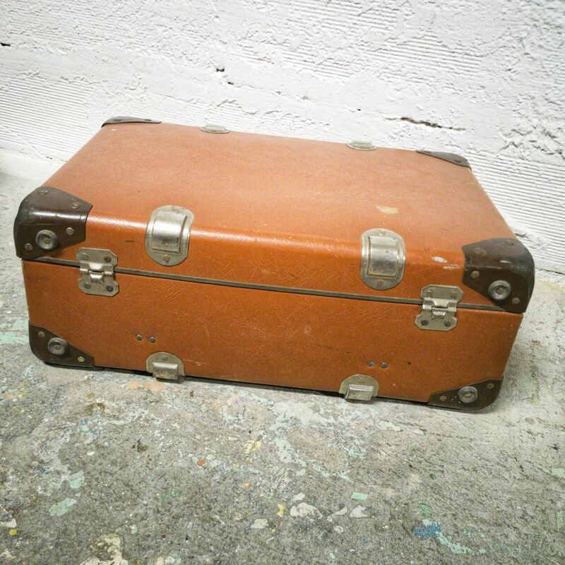 The cardboard suitcase