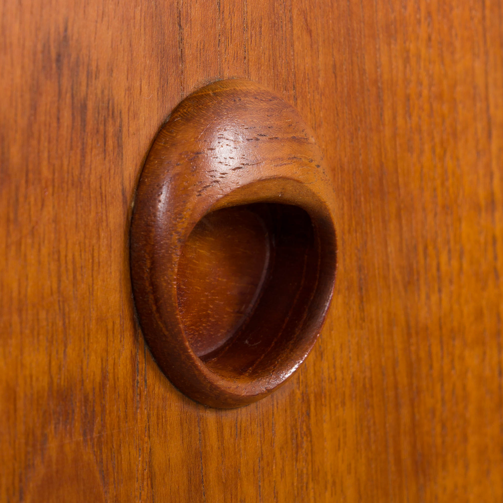 Teak 2-Bay Ergo Modular Wall Unit with double chest of drawers, a cabinet & 2 shelves by John Texmon