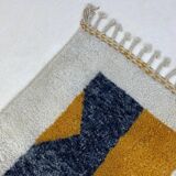 Moroccan Berber rug 250cm x 150cm