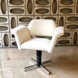 Prism armchair by Joseph-André Motte, Lelièvre fabric.