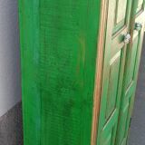 Armoire ancienne en bois vert