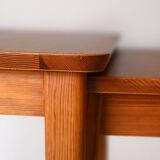 Nesting tables from the 60s