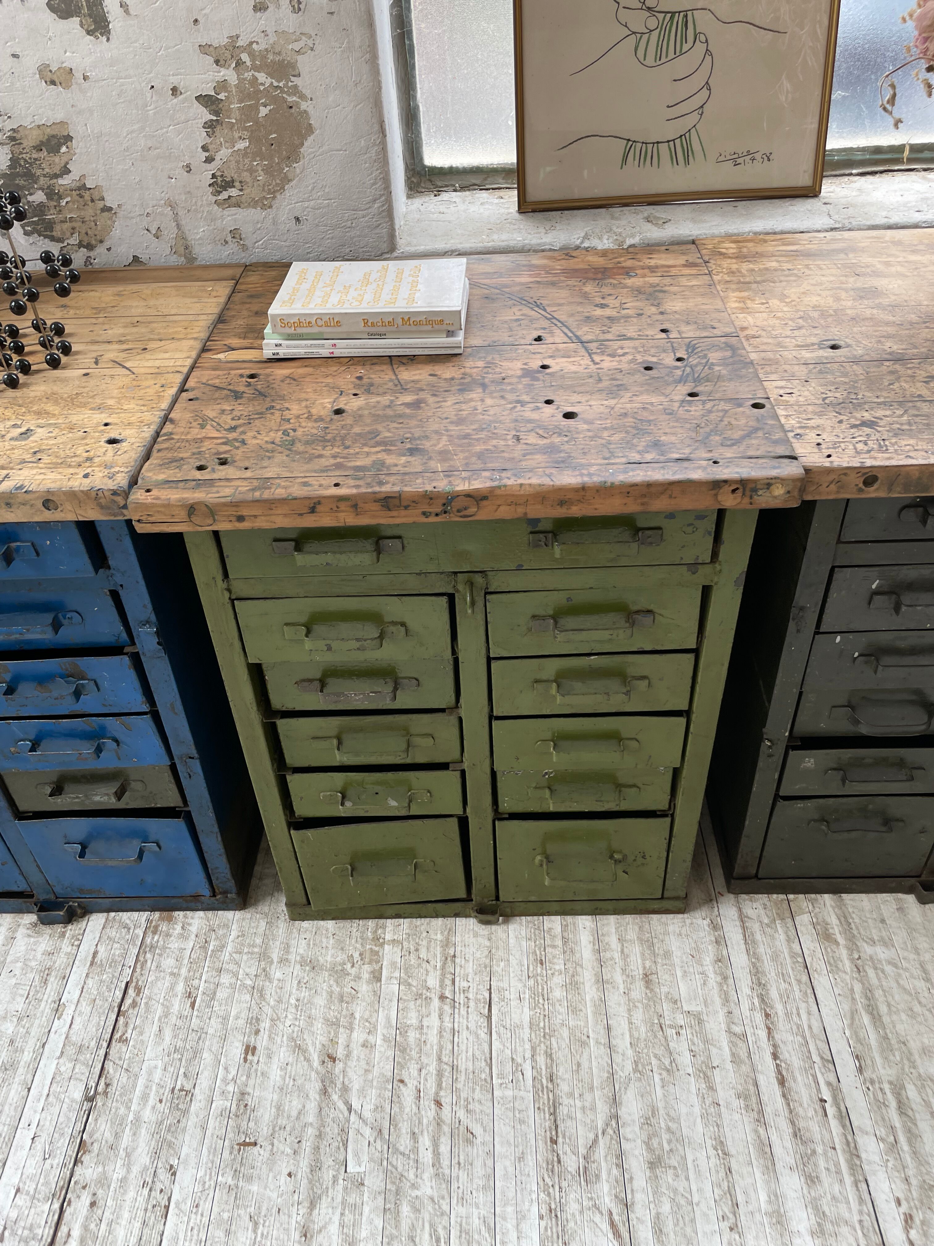 Meuble établi rangement militaire industriel bleu