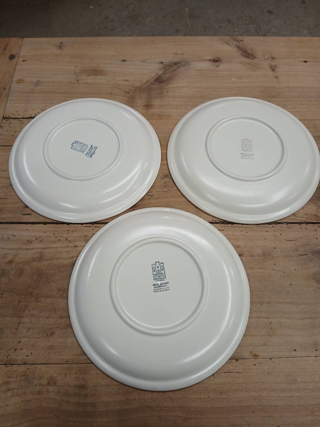 3 old plates from GIENS