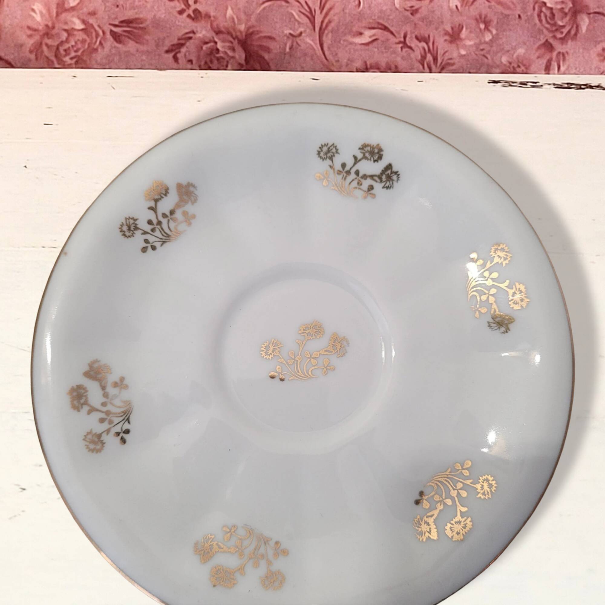 6 vintage white and gold porcelain teacups – 50s style – paste