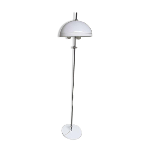 Lampadaire champignon du milieu