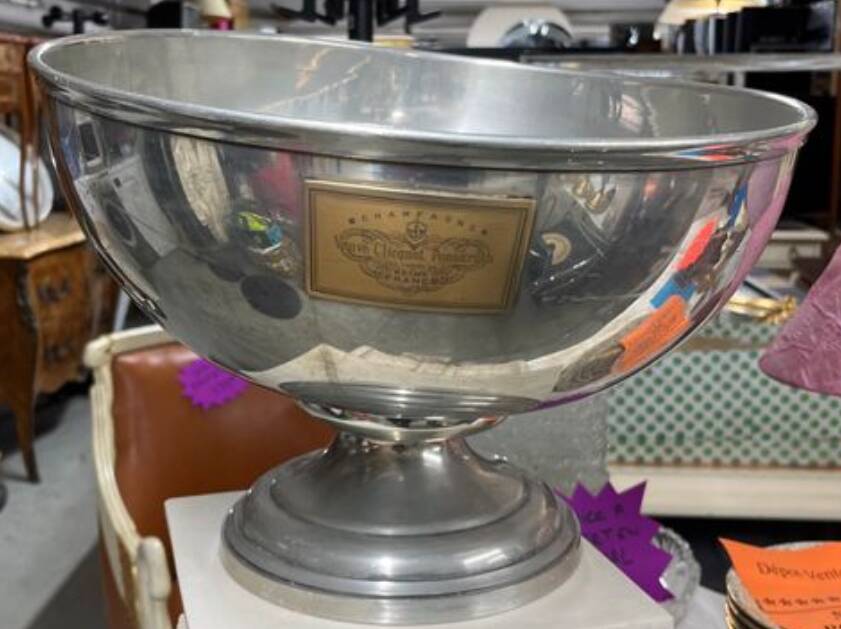 Champagne bucket - Veuve Clicquot cooler