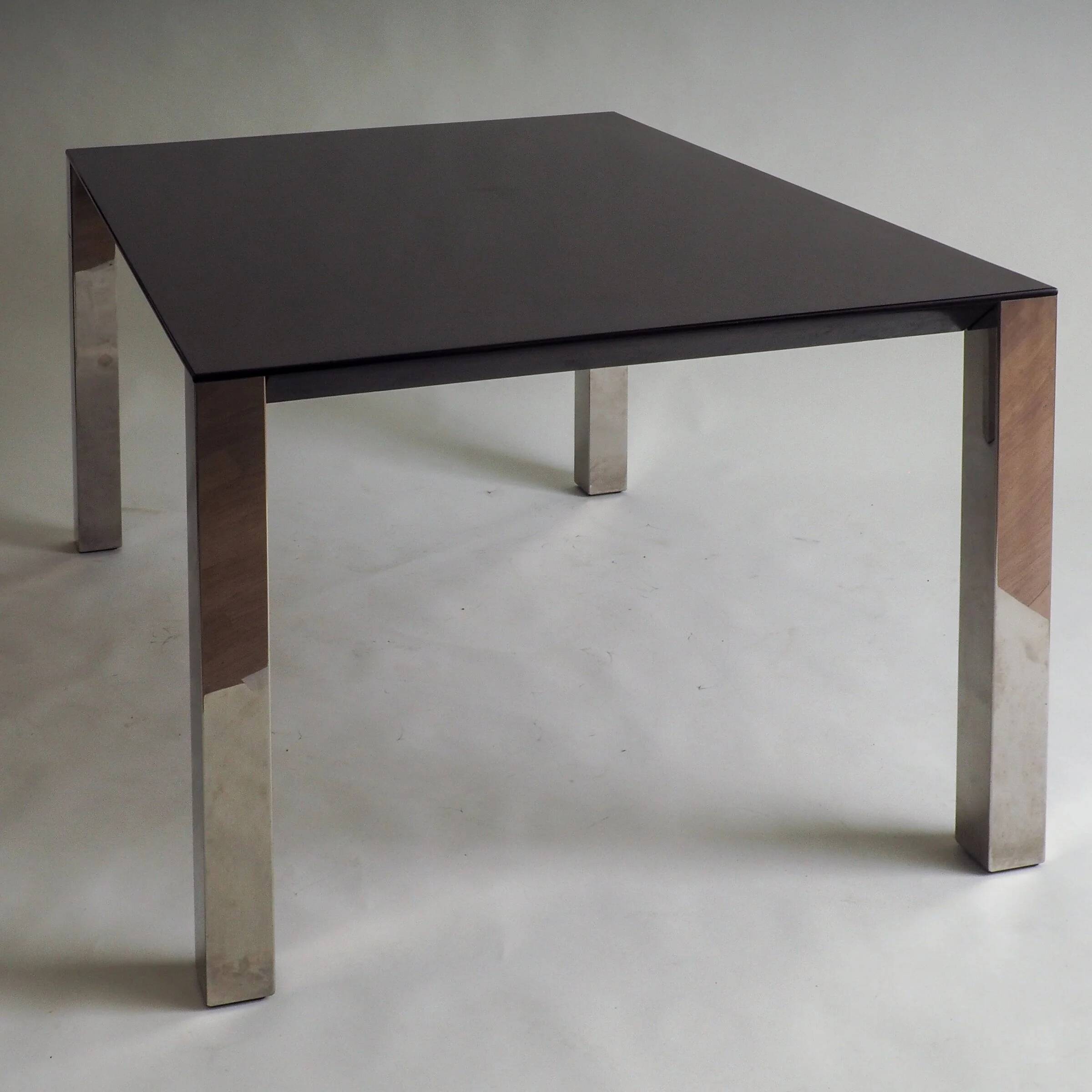 Dining table by Giovanni Offredi for Saporiti