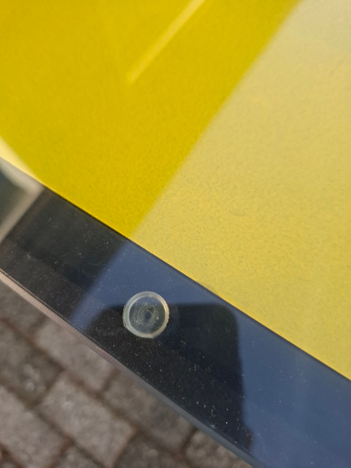 Vintage postmodern dinertable