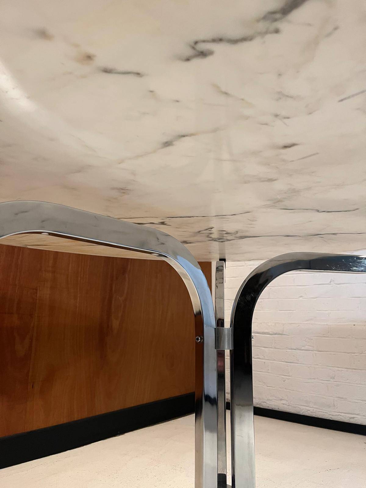 Dining table Roche Bobois, 1970s