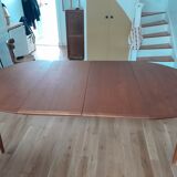 Round Scandinavian table