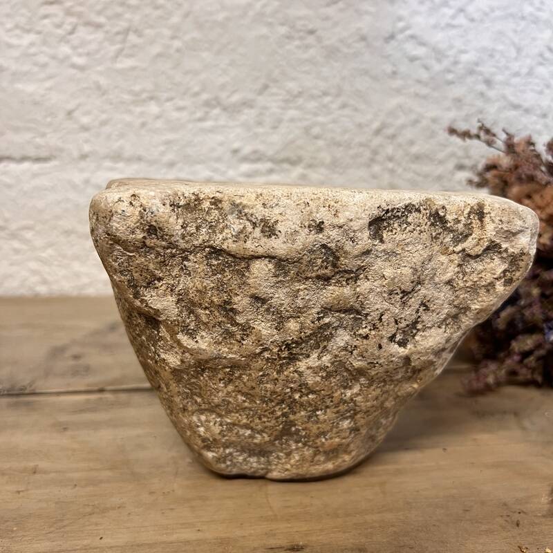 Stone mortar