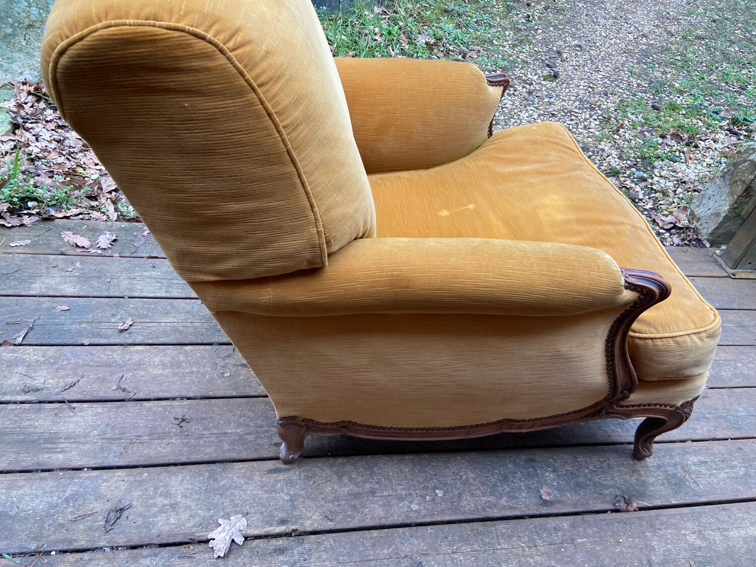 Louis XV style armchair/bergère from the early 20th century.