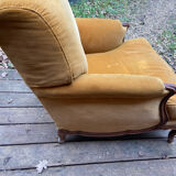 Louis XV style armchair/bergère from the early 20th century.