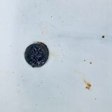 Cast iron bathtub eagle's feet