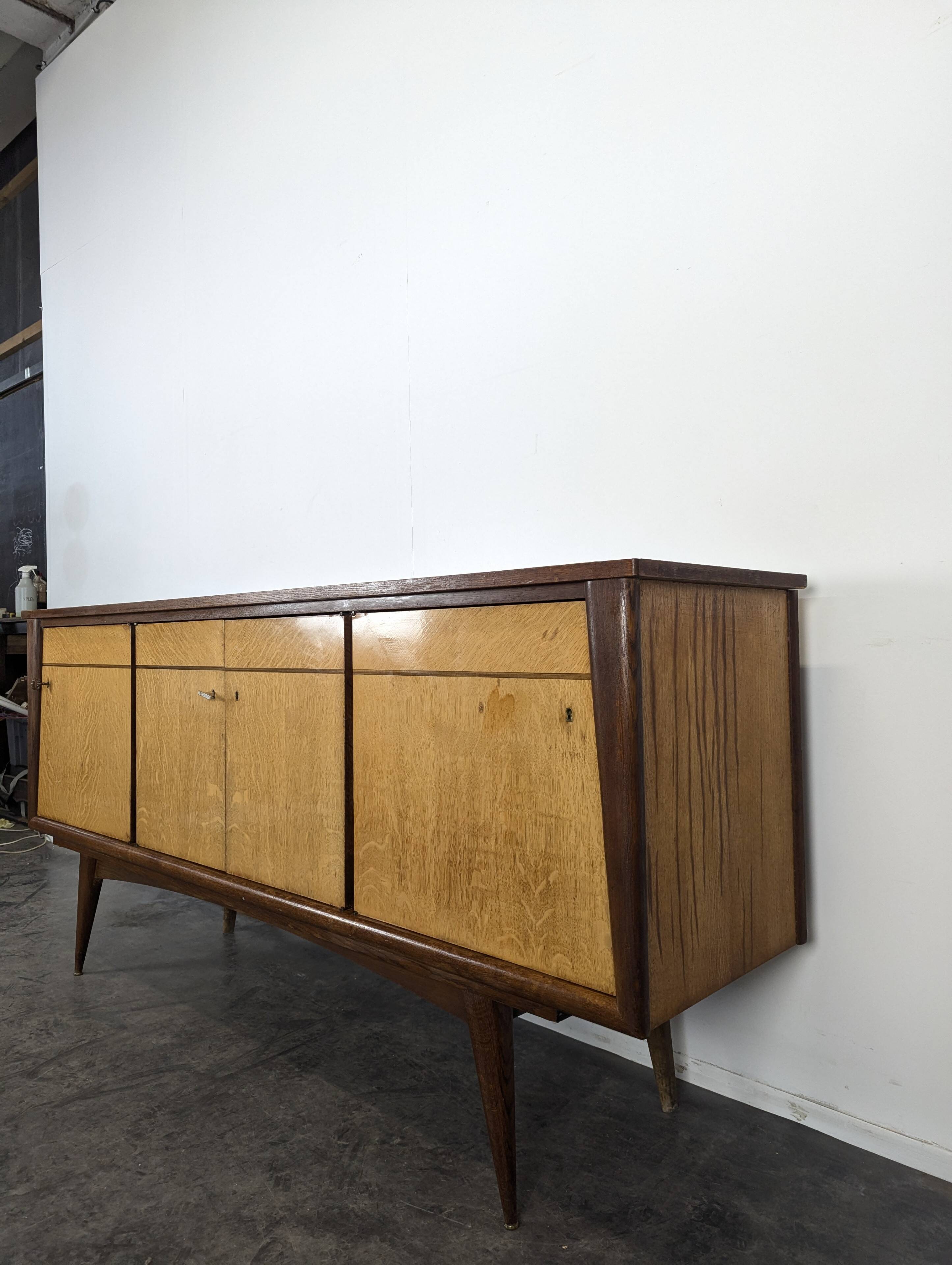 Enfilade moderniste des années 60