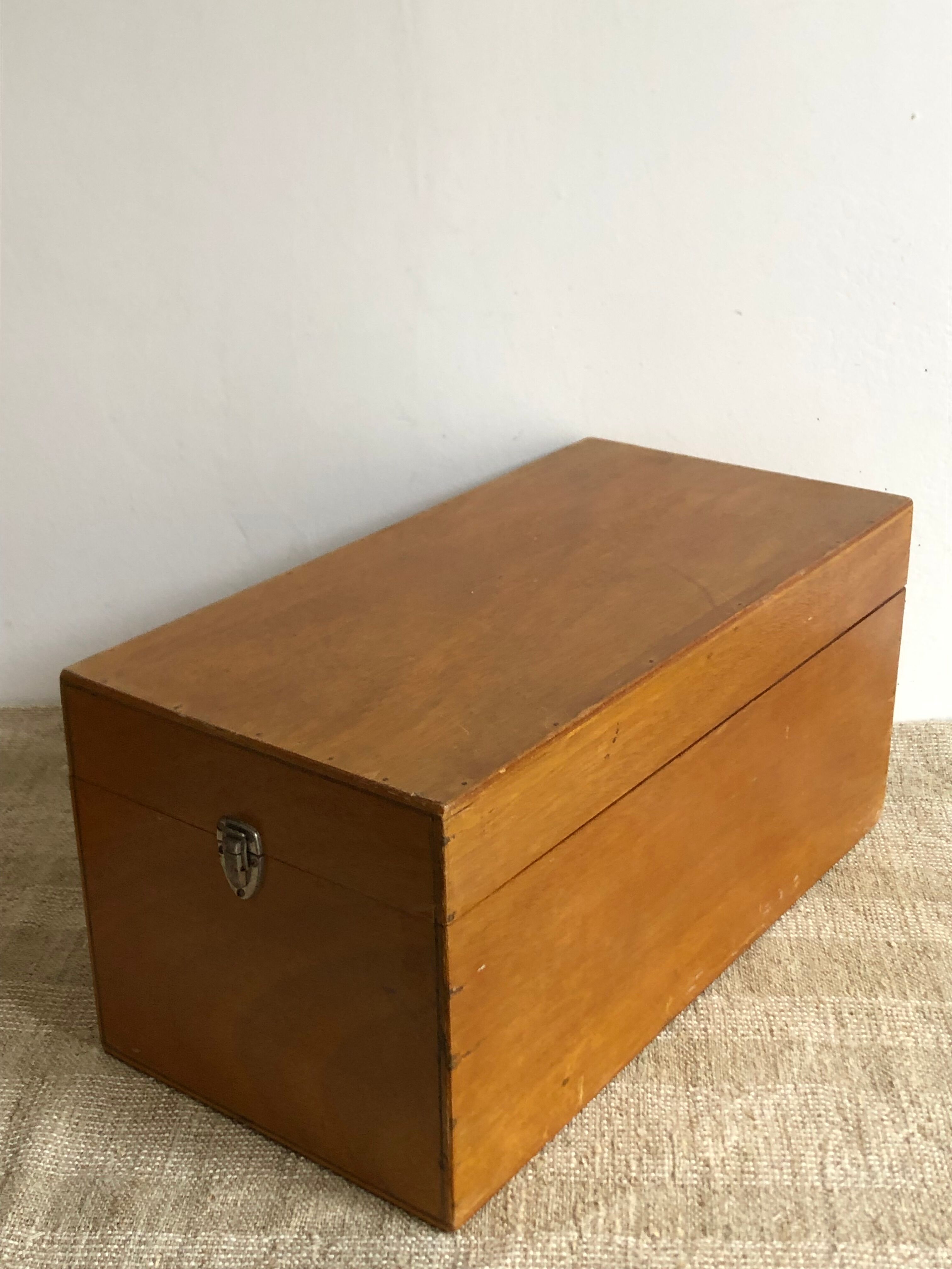 Wooden box