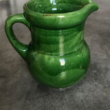 Pichet in vintage in terre cuite varnished shades of green