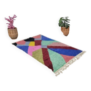 Pure wool rug with traditional coloured patterns, size 1.5/2.5 m.