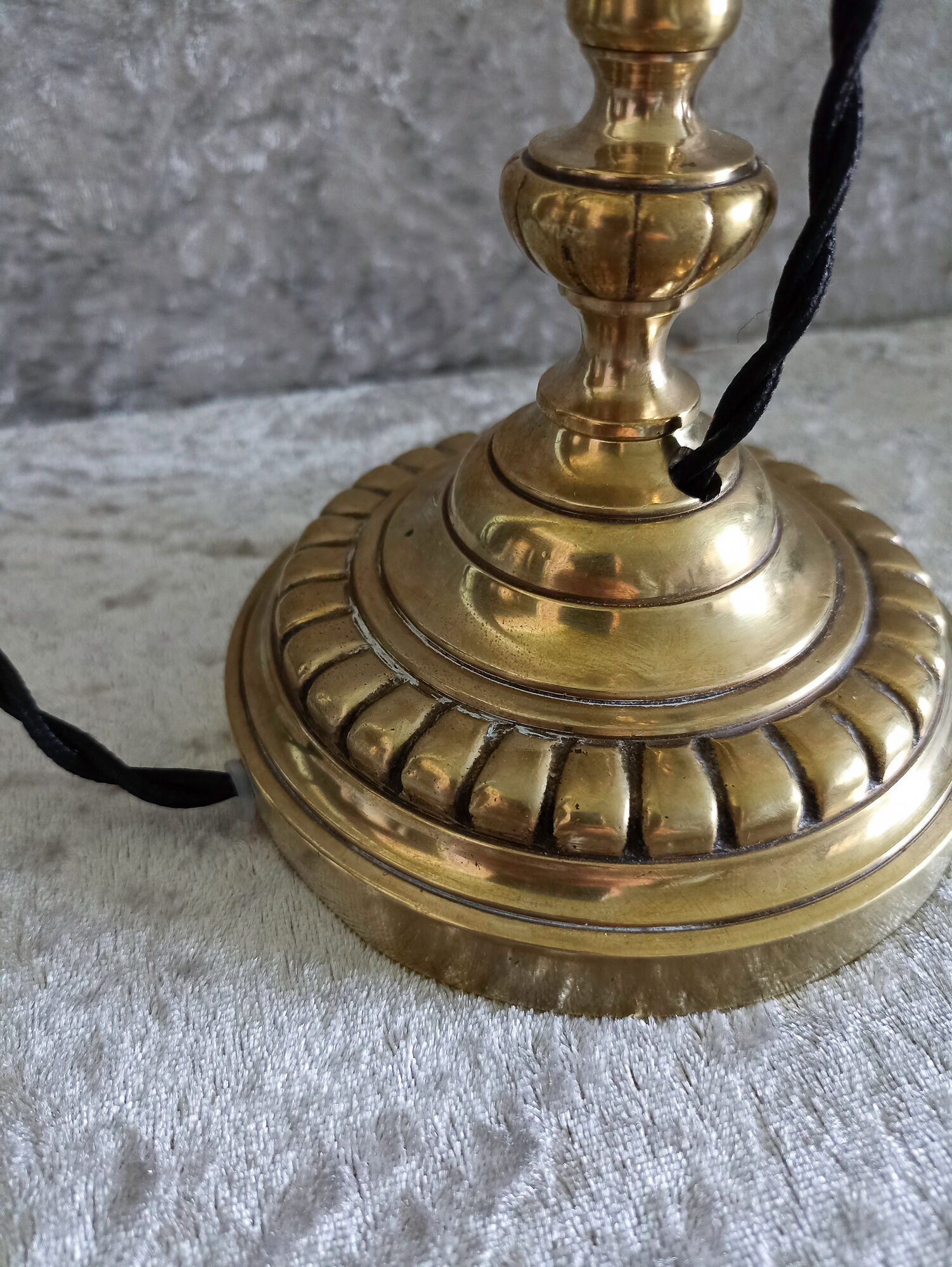 Adjustable brass desk lamp with frosted glass tulip