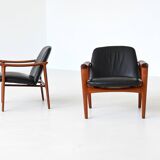 Paire de fauteuils scandinaves en teck et cuir Westnofa Norvège 1960