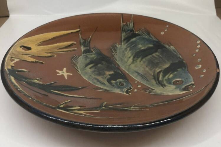 Lluis Puigdemont dish with fish decoration
