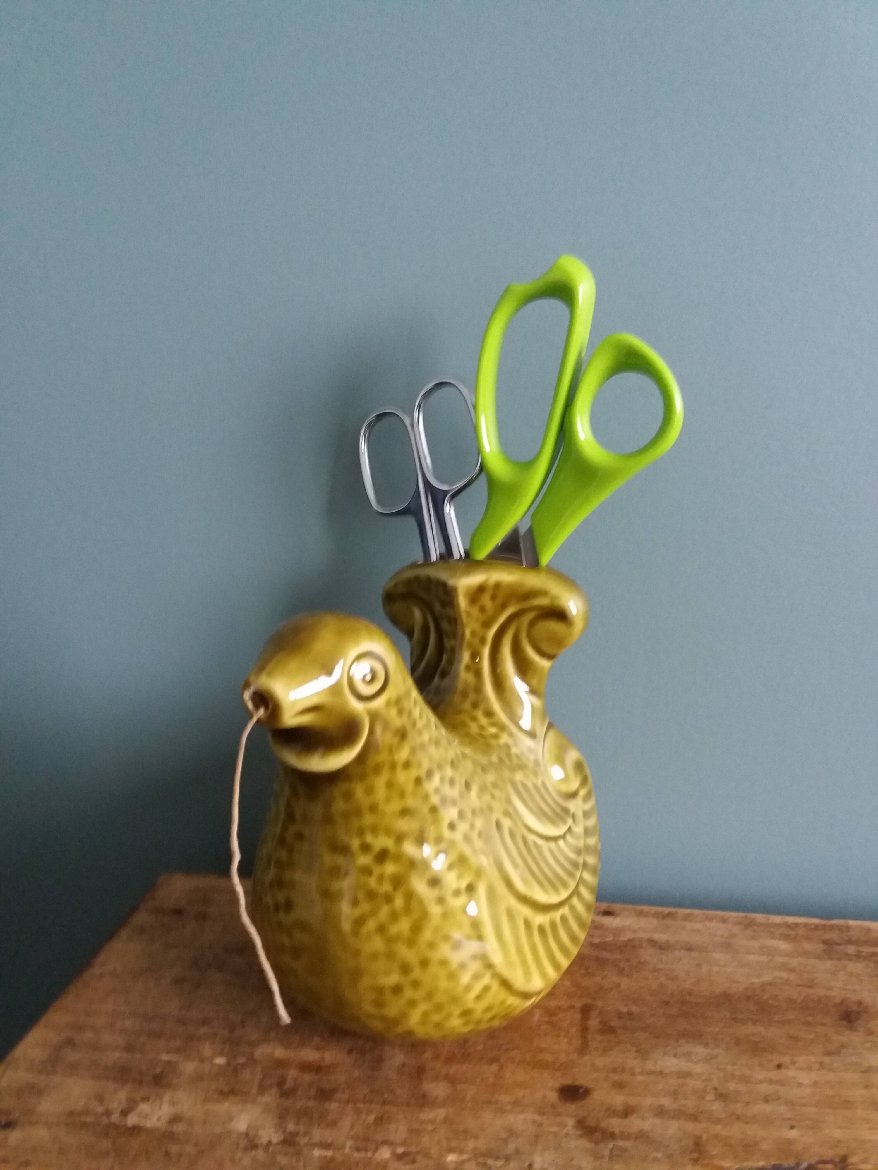 Ceramic Bird String Dispenser Scissor Holder Wall Decor