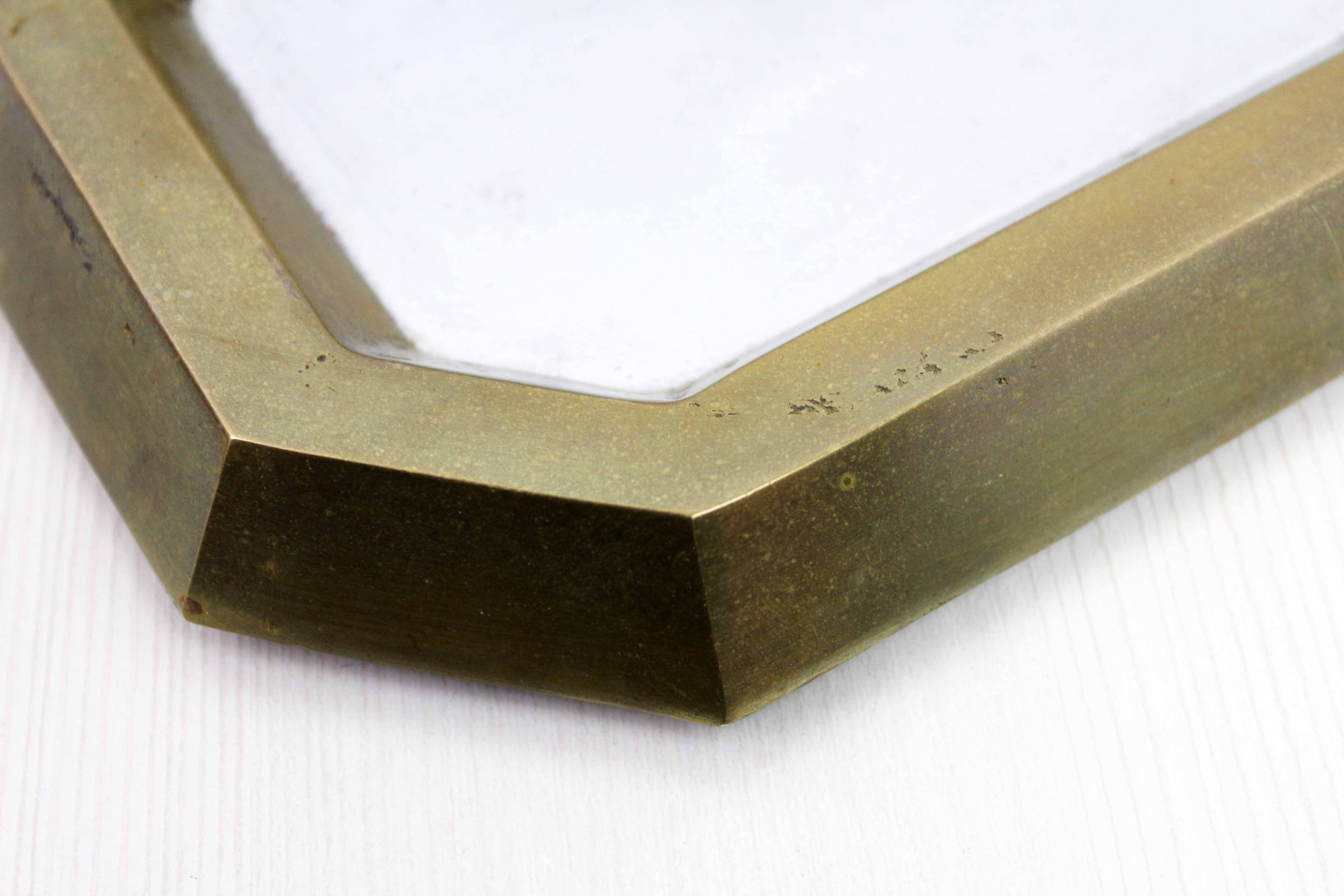 Empty pocket by David Marshall 1980