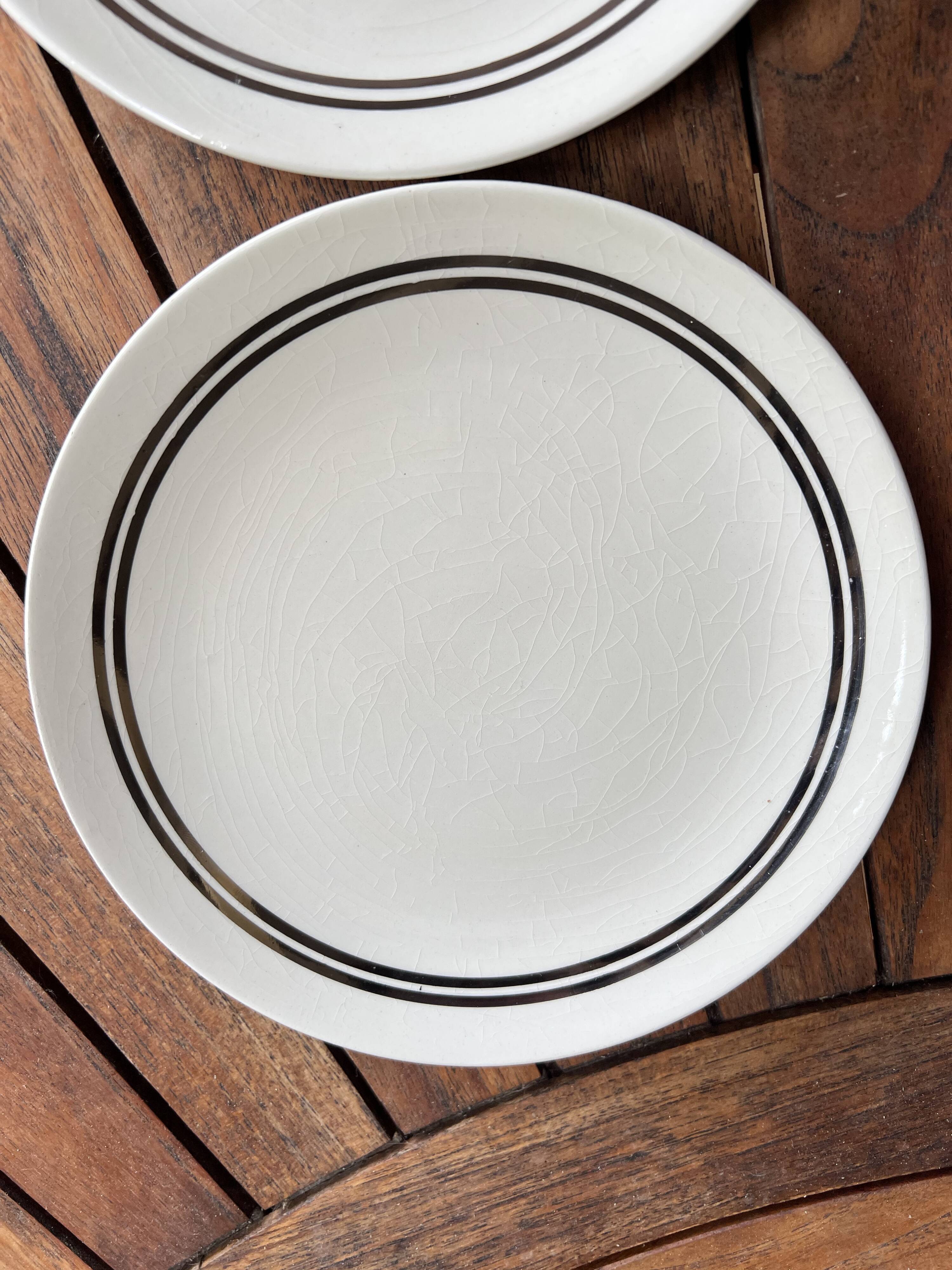 5 vintage Gien dessert plates, model 4607