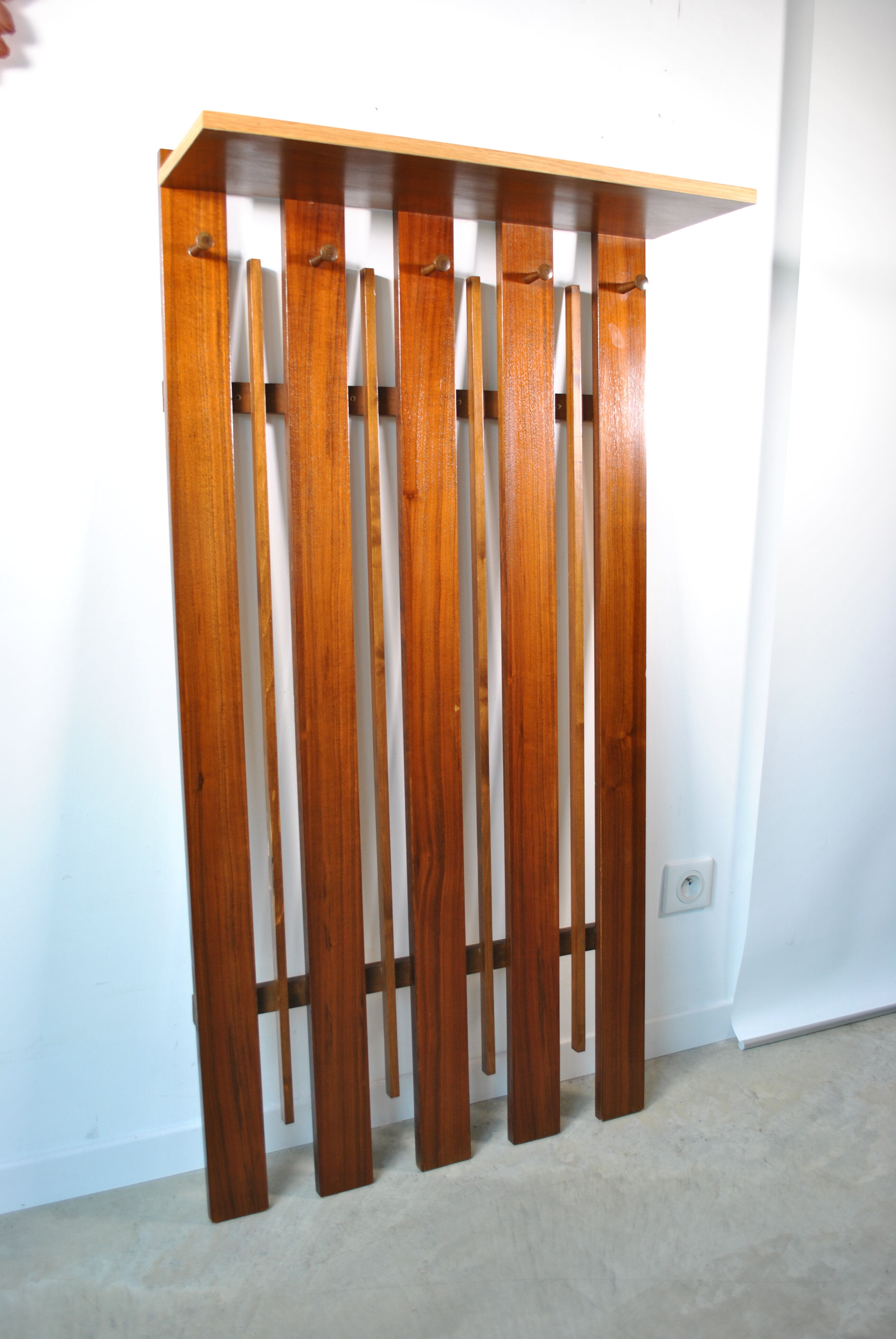 Coat rack 1970