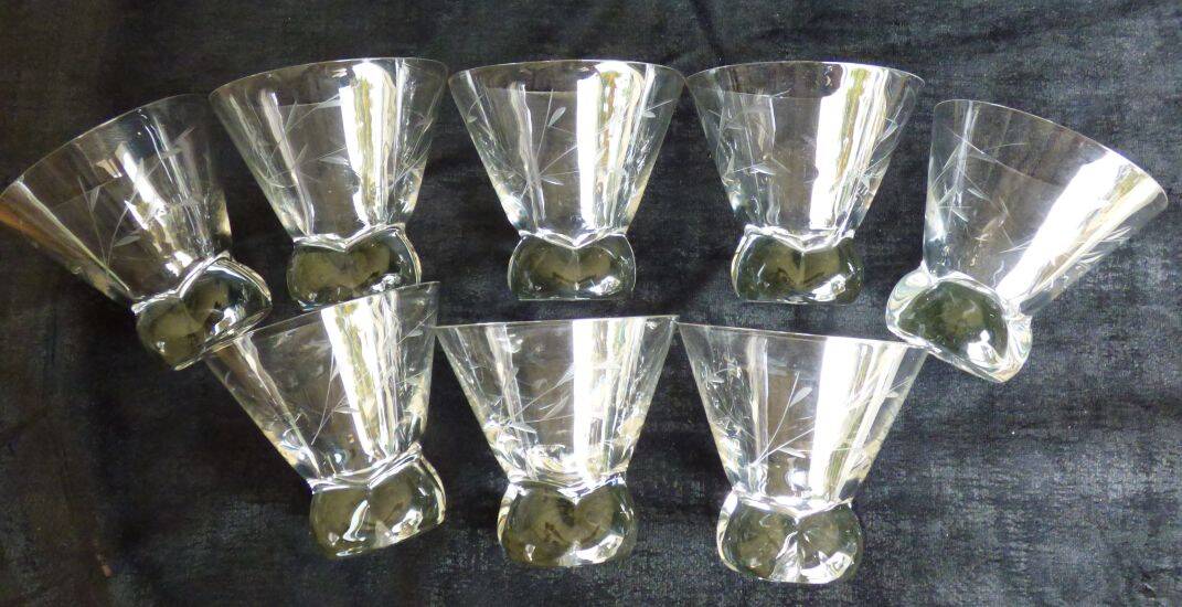 8 crystal digestif glasses with a wheat ear pattern