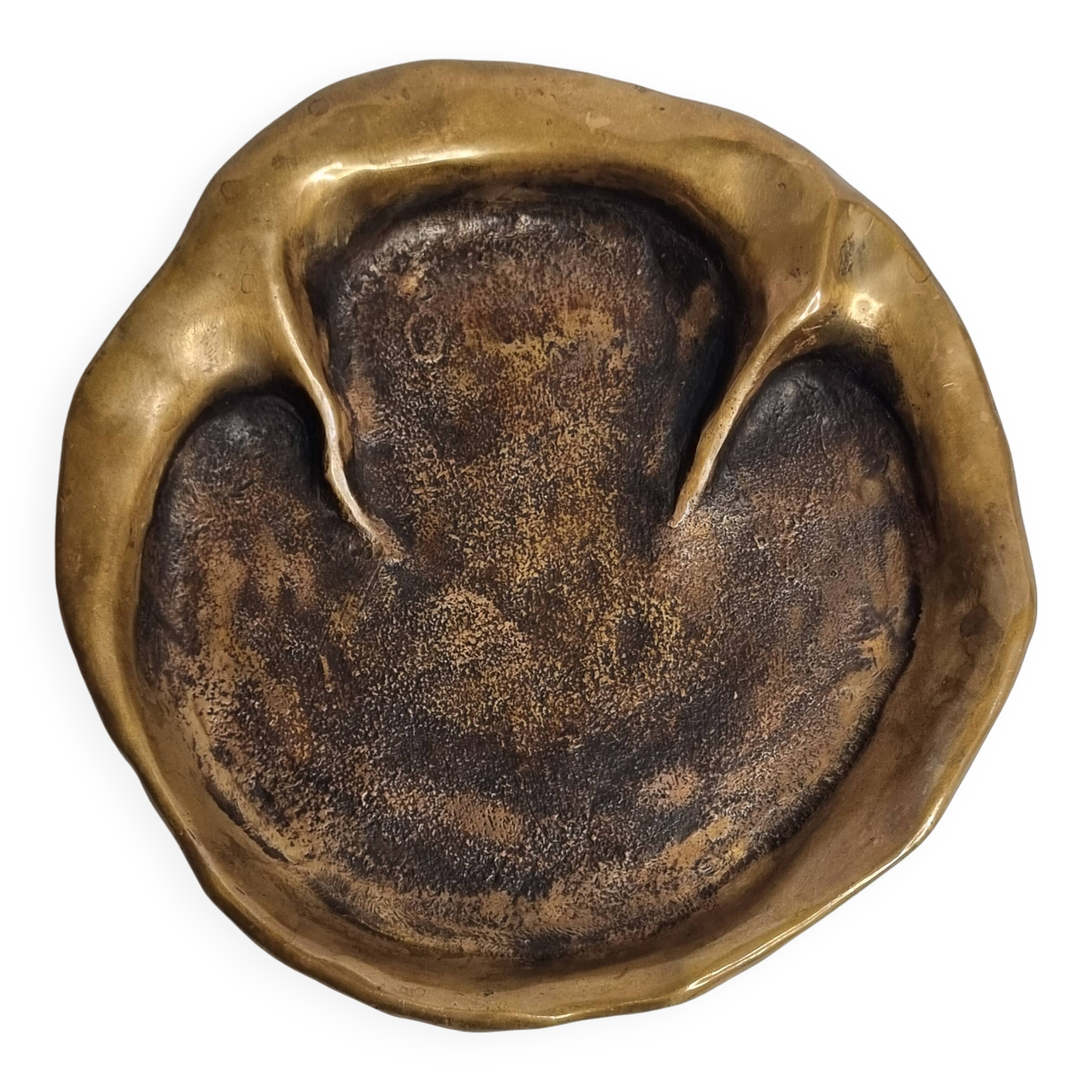 Bronze pocket emptier by Denis Mathews (1913-1997), "Rhinoceros Footprint" (12 cm), 1995