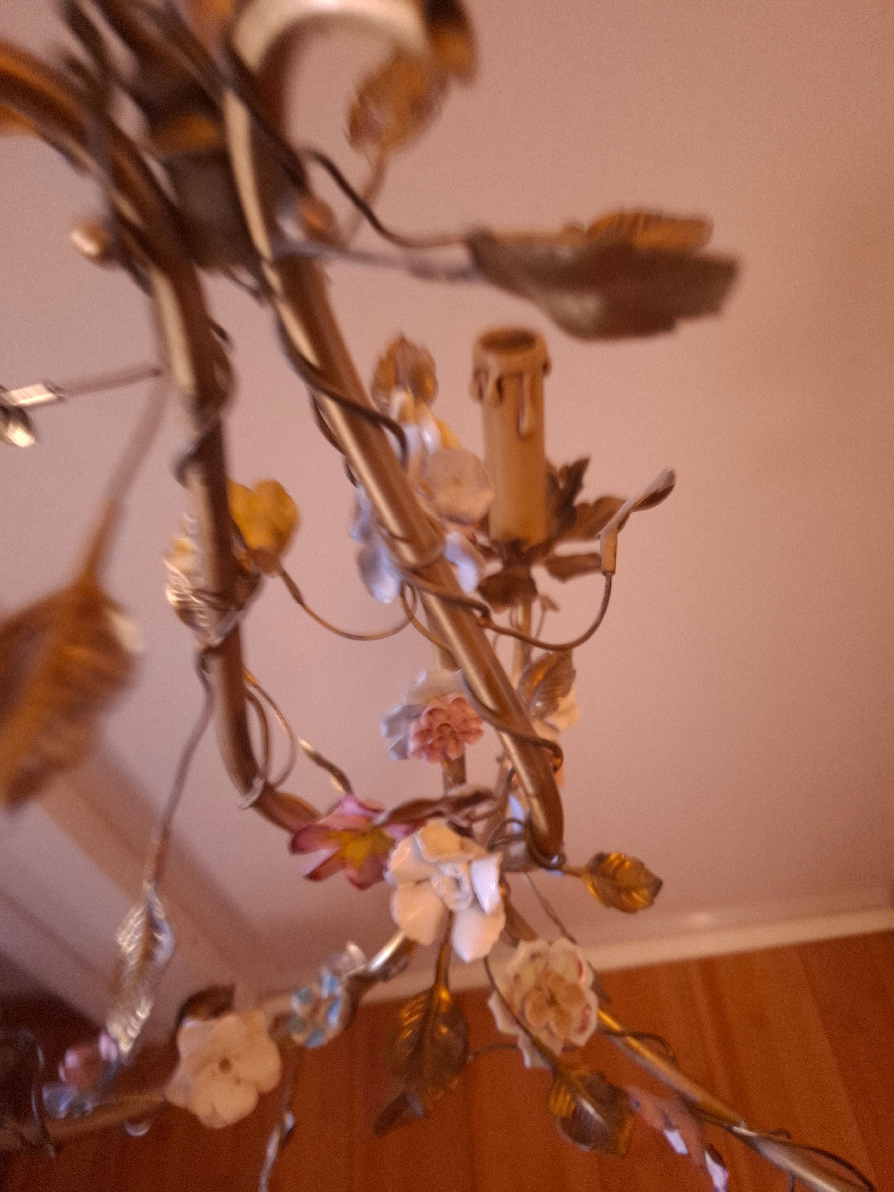 Lustre flower decoration