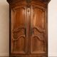 Dauphinoise wardrobe in Louis XV style in walnut, storage sideboard H:2.20m