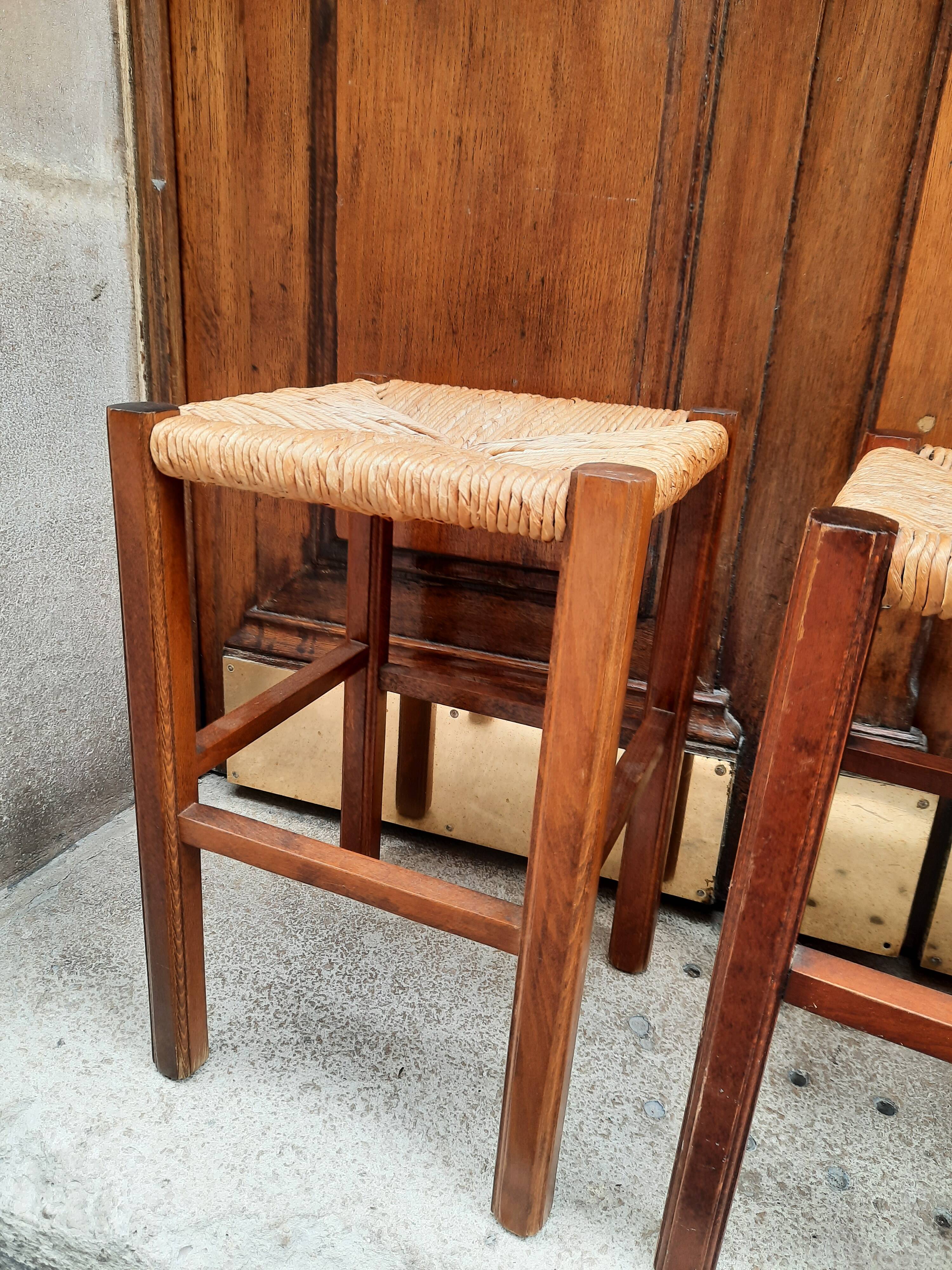 Pair of mulching stools