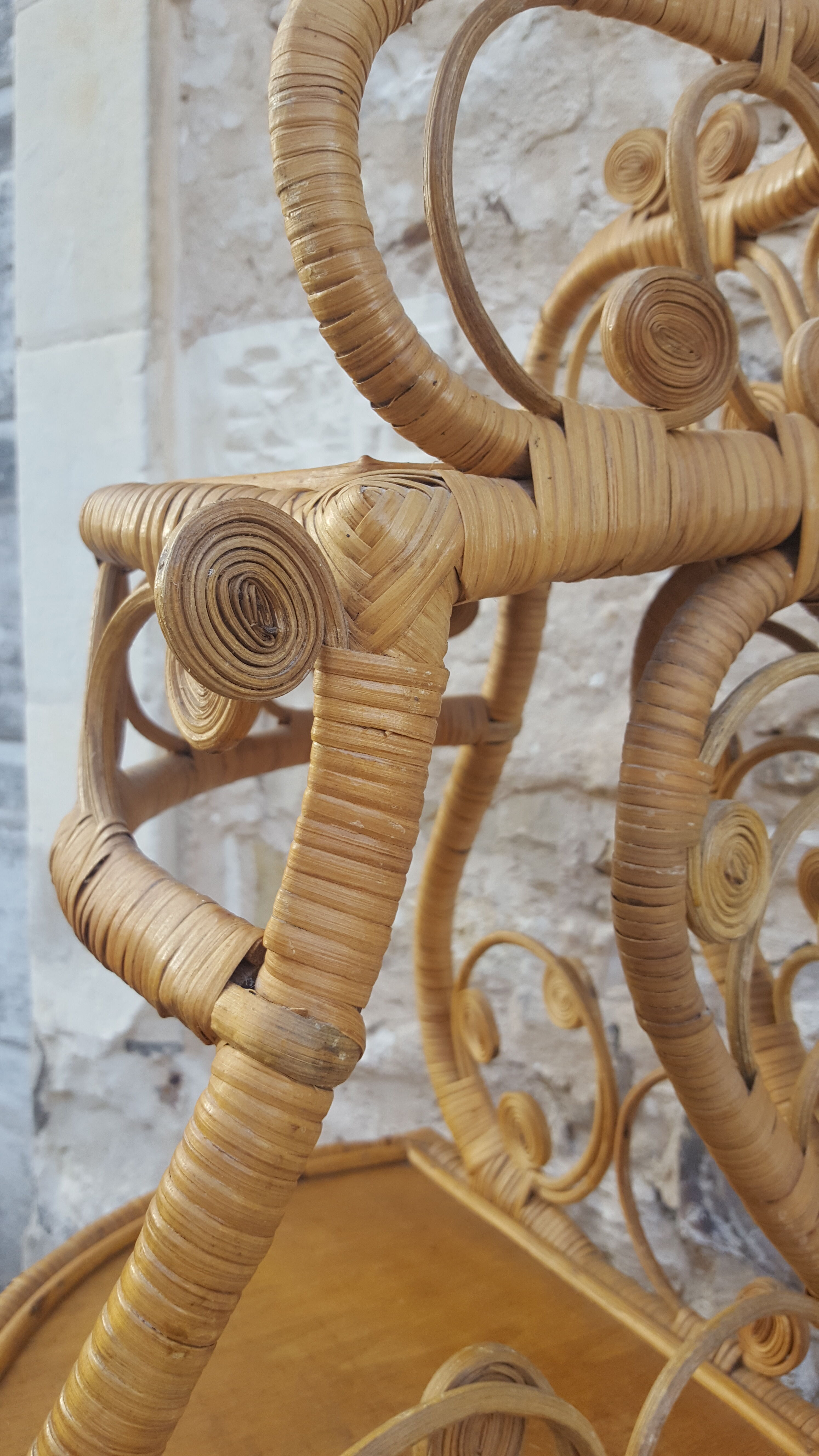 Vintage rattan notch shelf