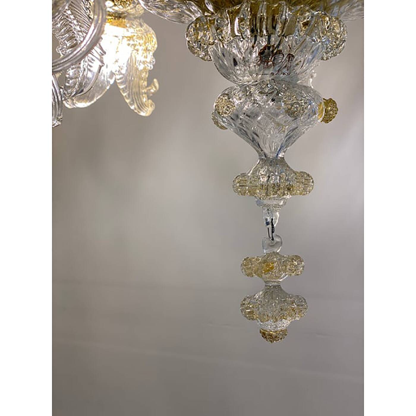 Glass Clear and Gold Chandelier With Flowers and Leaves