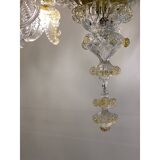 Lustre en verre transparent et doré avec fleurs et feuilles