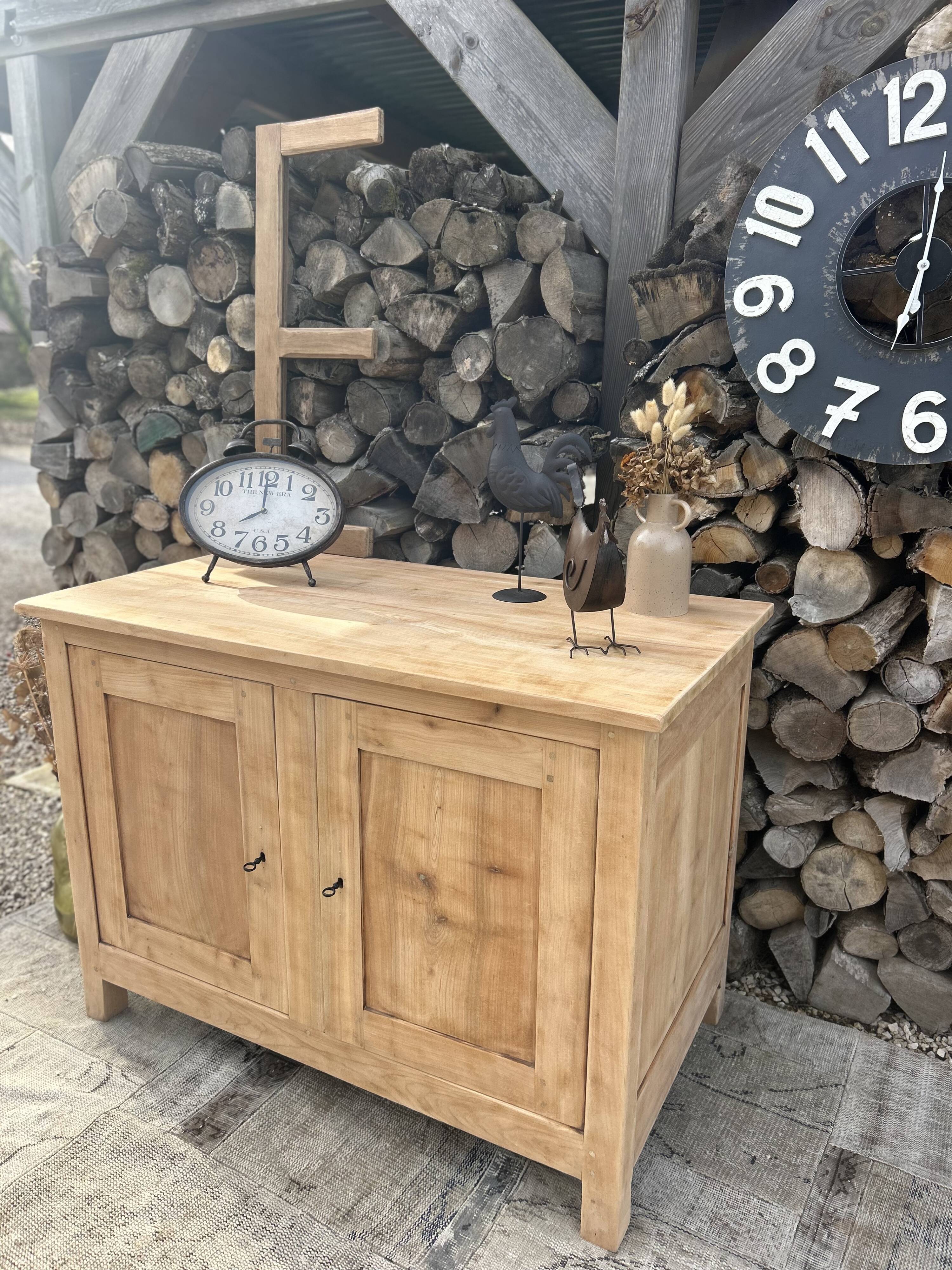 Massive renovated buffet