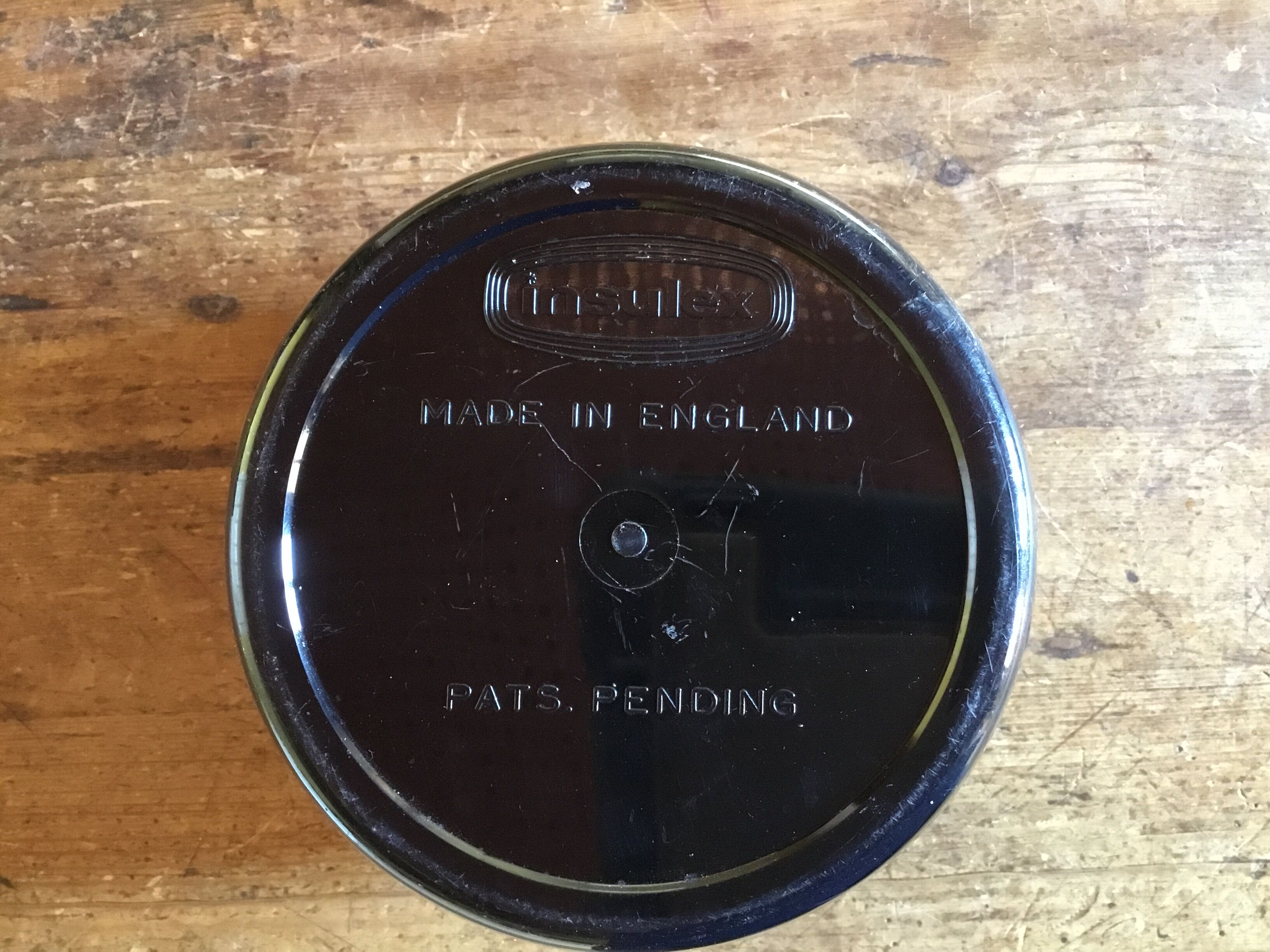 Ice bucket black and gold