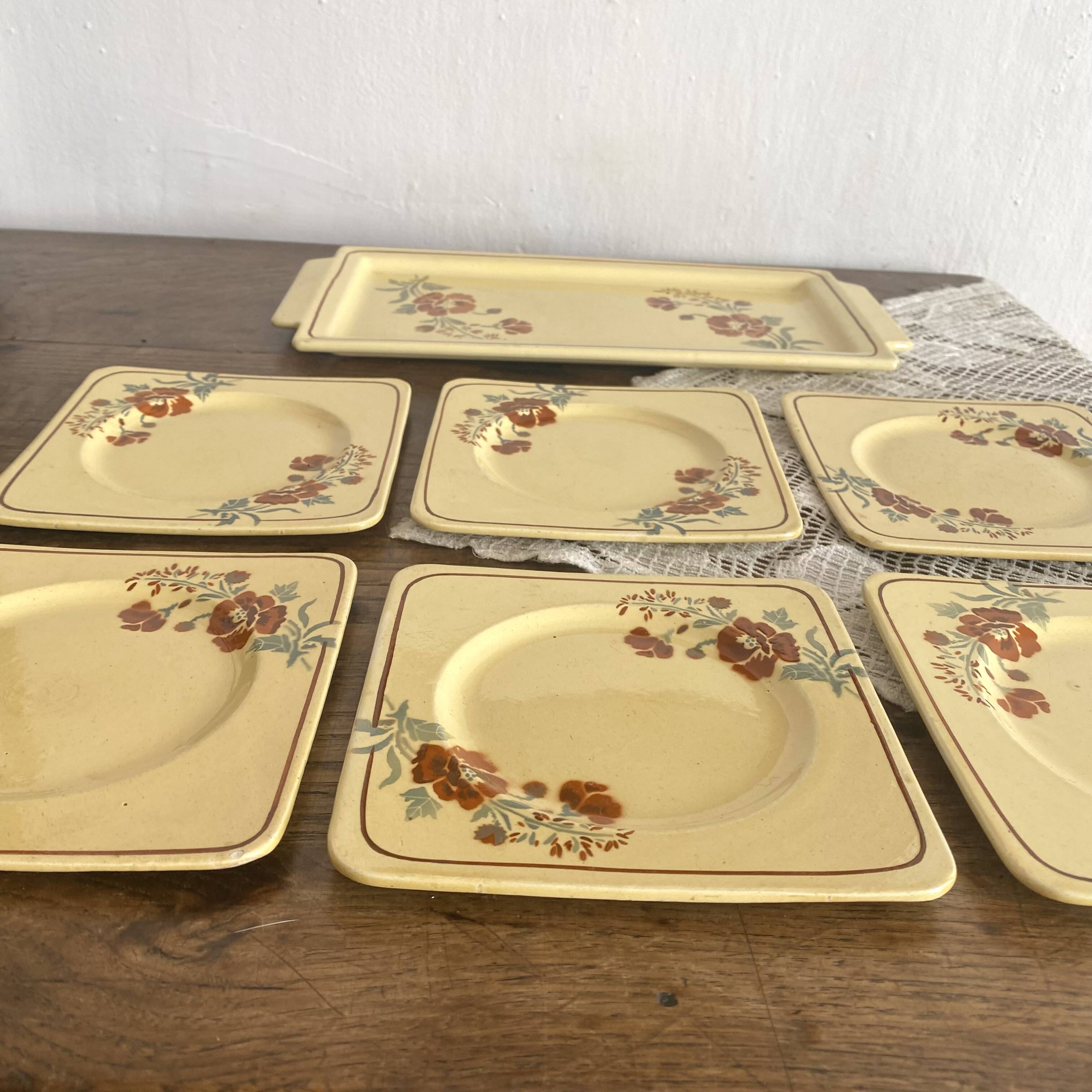 Square dessert plates and cake dish, Pexonne, 1940s-1950s