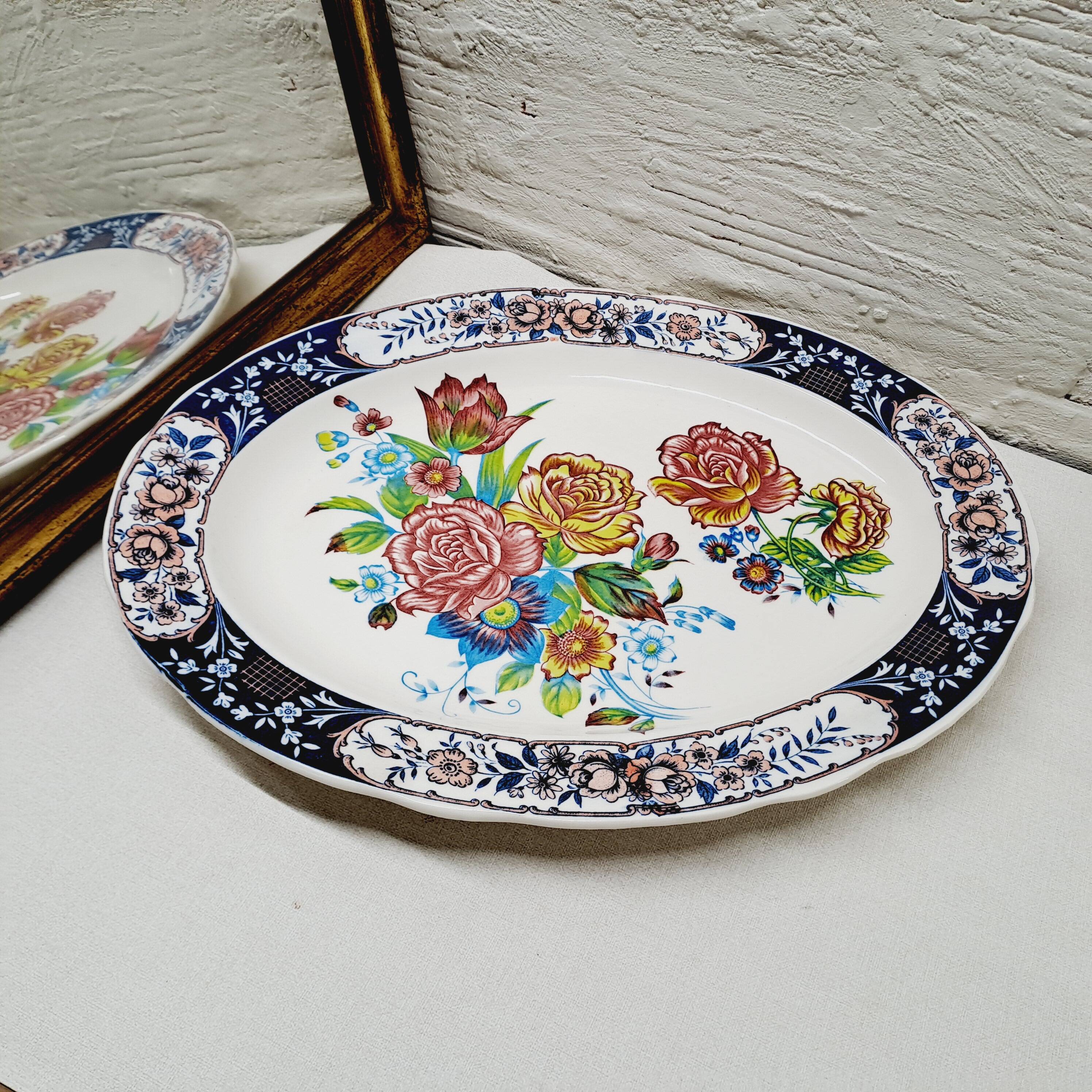 Large oval flower dish