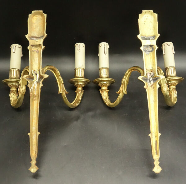 Paire d'appliques au carquois style Louis XVI - épi Paris
