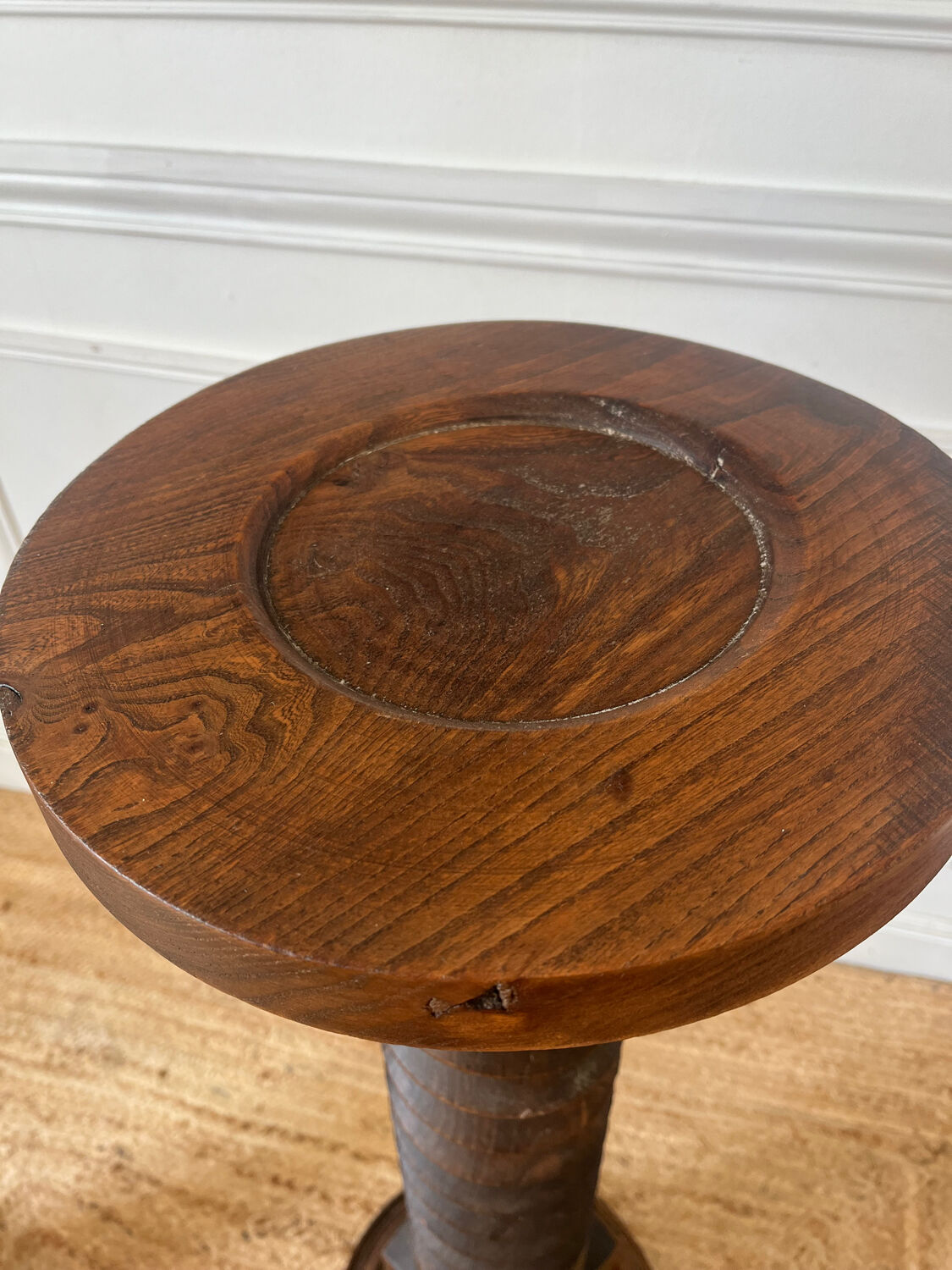 Press screw seat