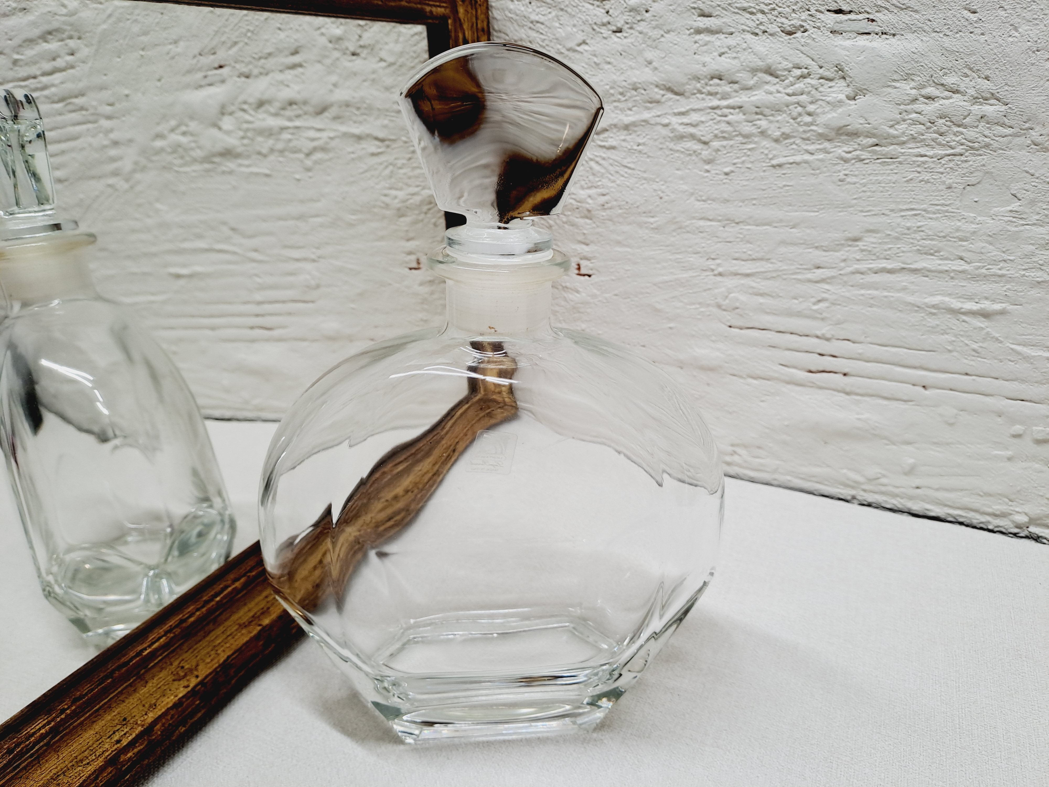Crystal whisky decanter