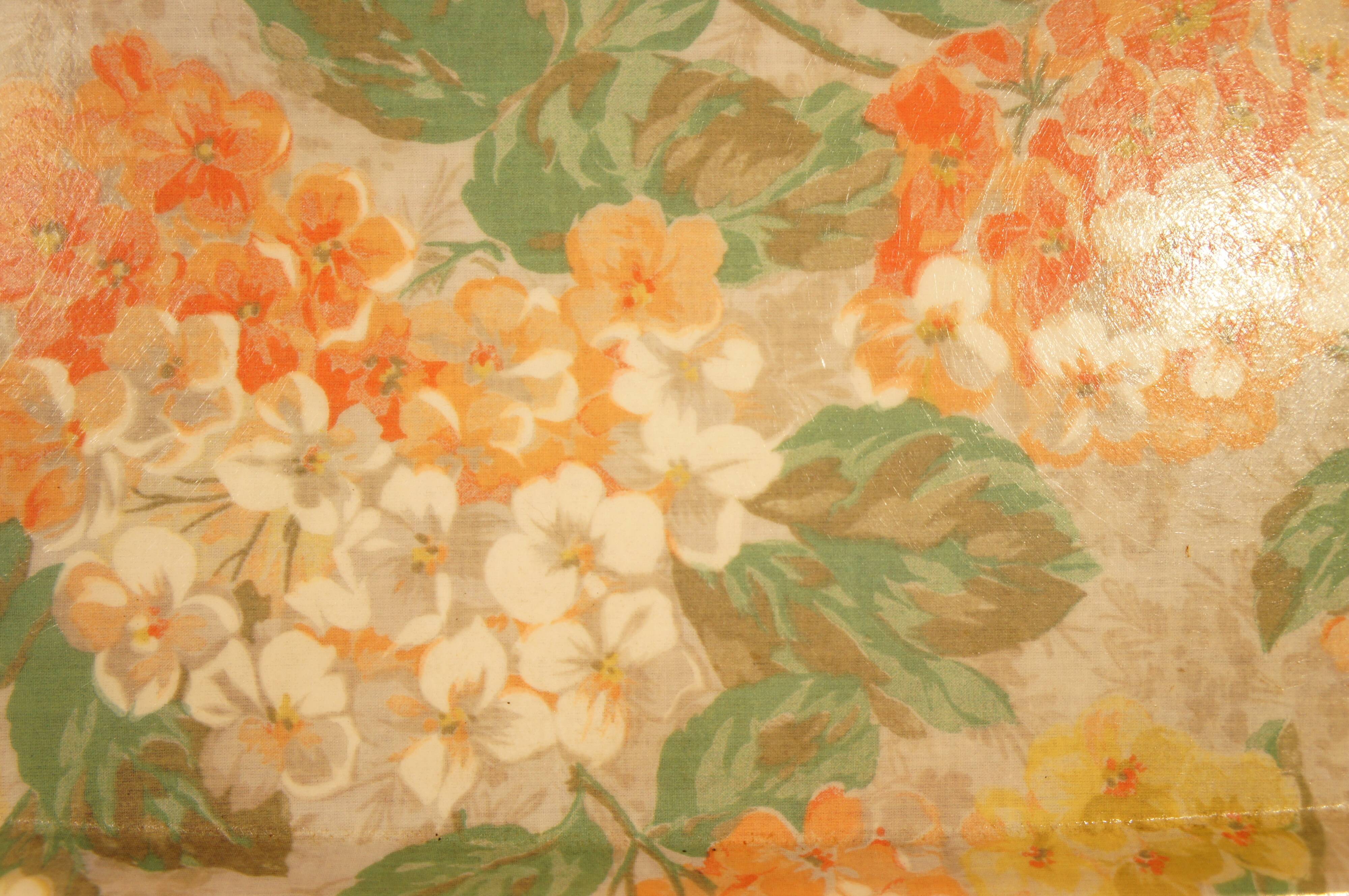 Vintage resin flower tray