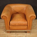 Italian design armchair in leather from the 70s