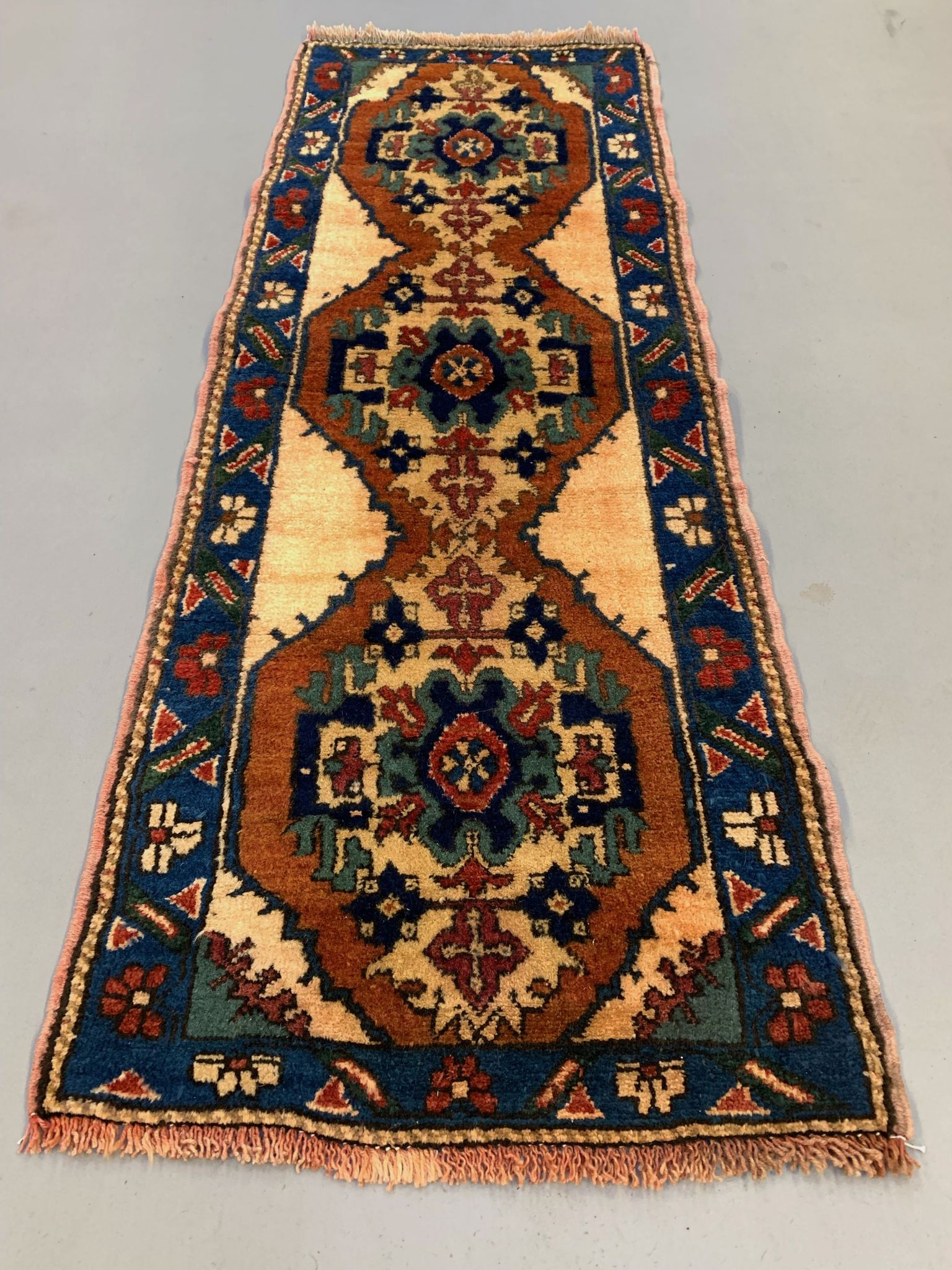 Vintage turkish runner 170x68 cm kazak rug, terracotta red, green, beige blue