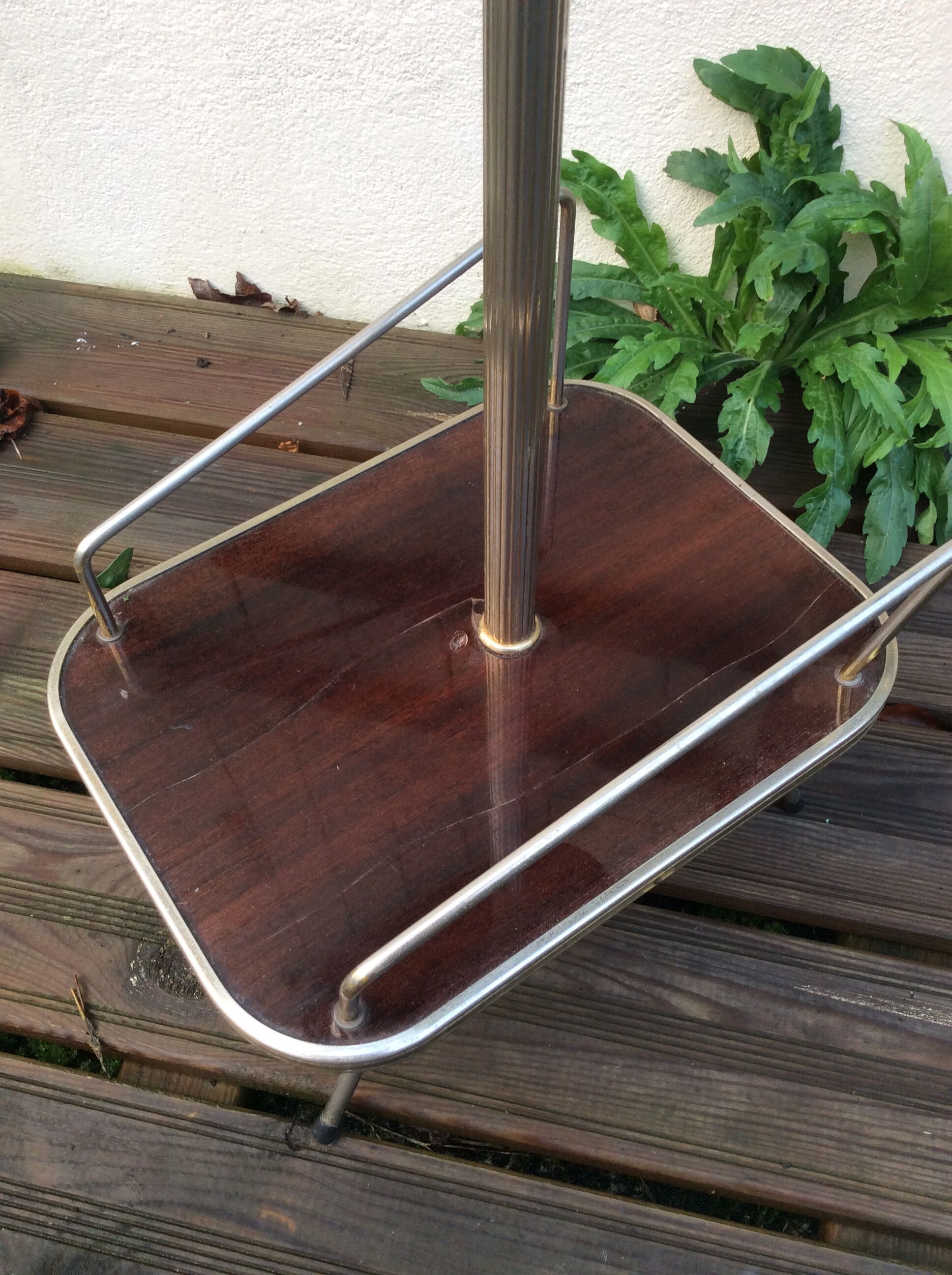 Lampadaire avec tablette vintage